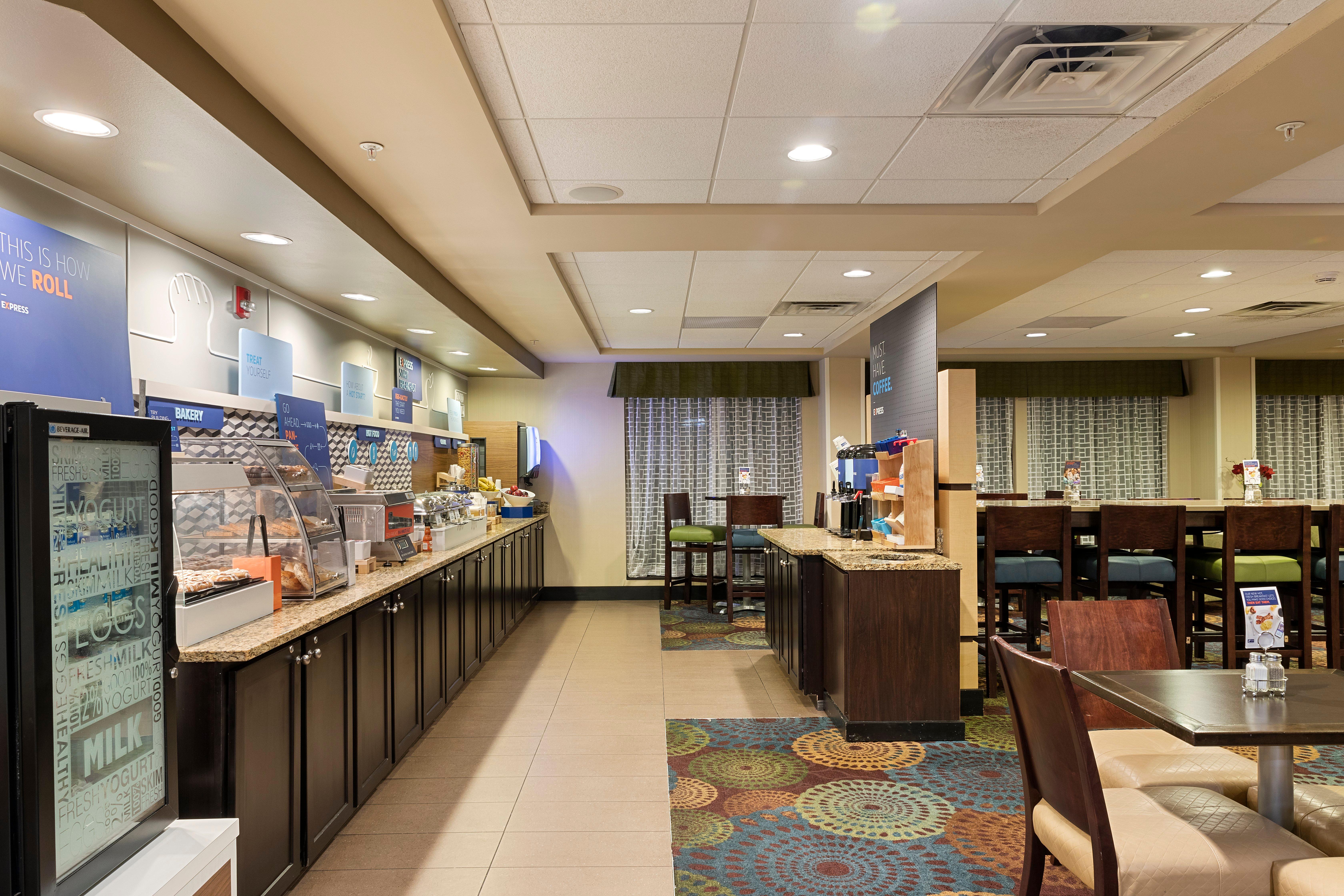 Holiday Inn Express Bloomington West By Ihg Luaran gambar