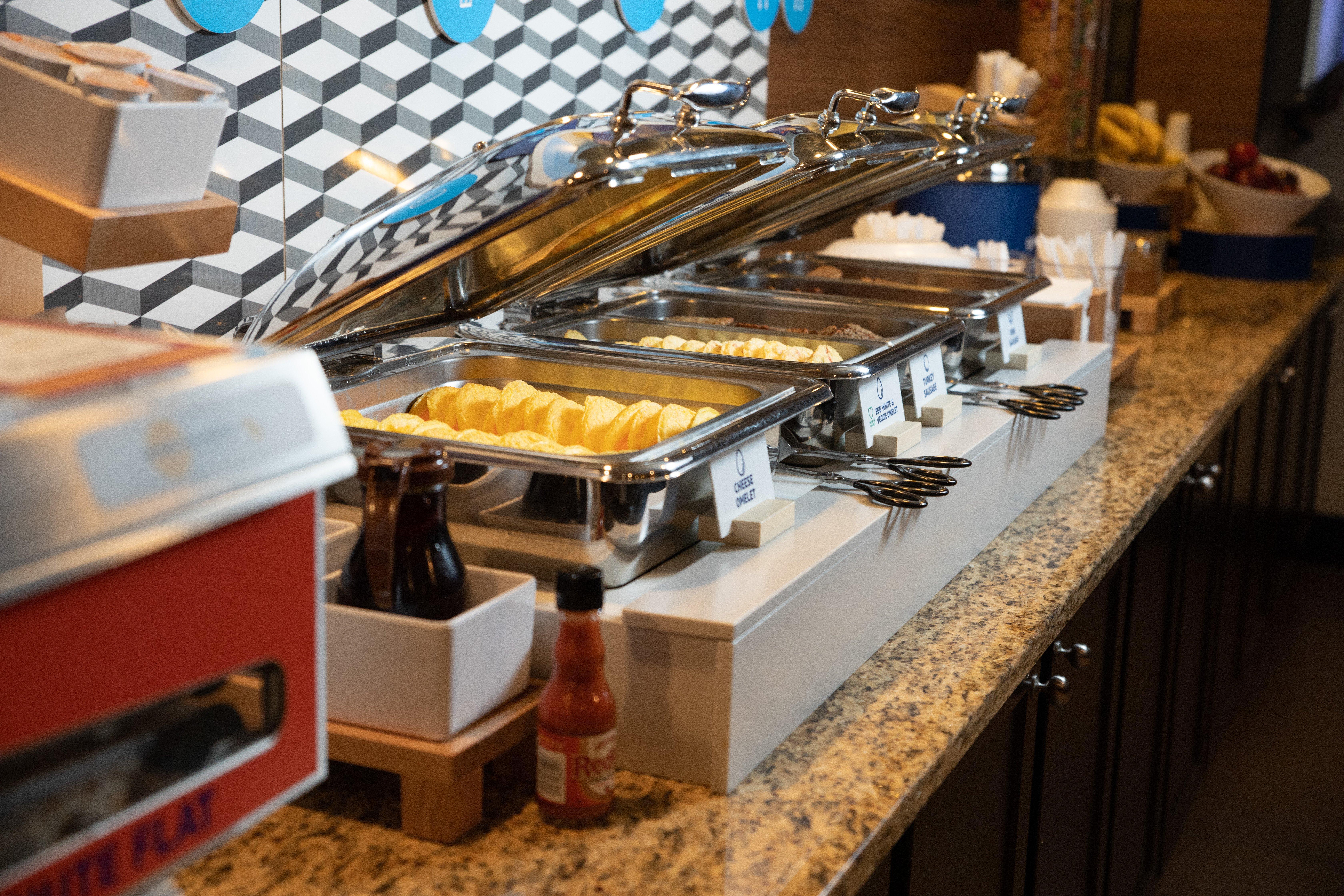 Holiday Inn Express Bloomington West By Ihg Luaran gambar